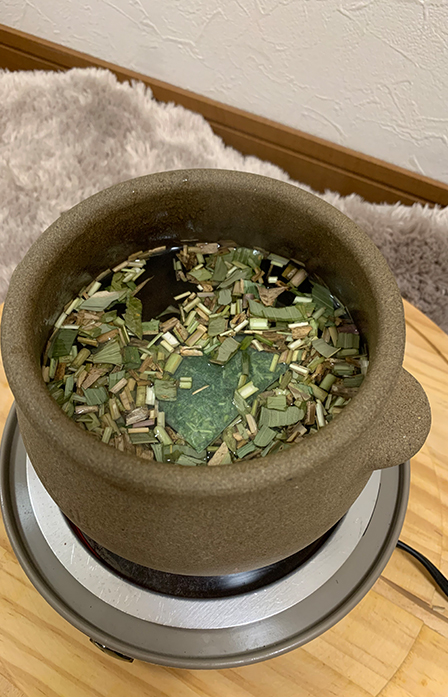 ハーブ加熱中